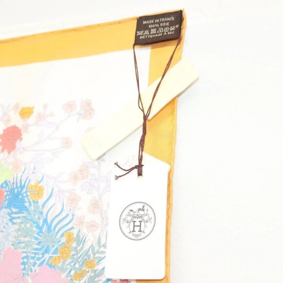 HERMES Carre 45 Scarf ""ROBE LEGERE"" Silk Orange Auth am8904 - Picture 7 of 8